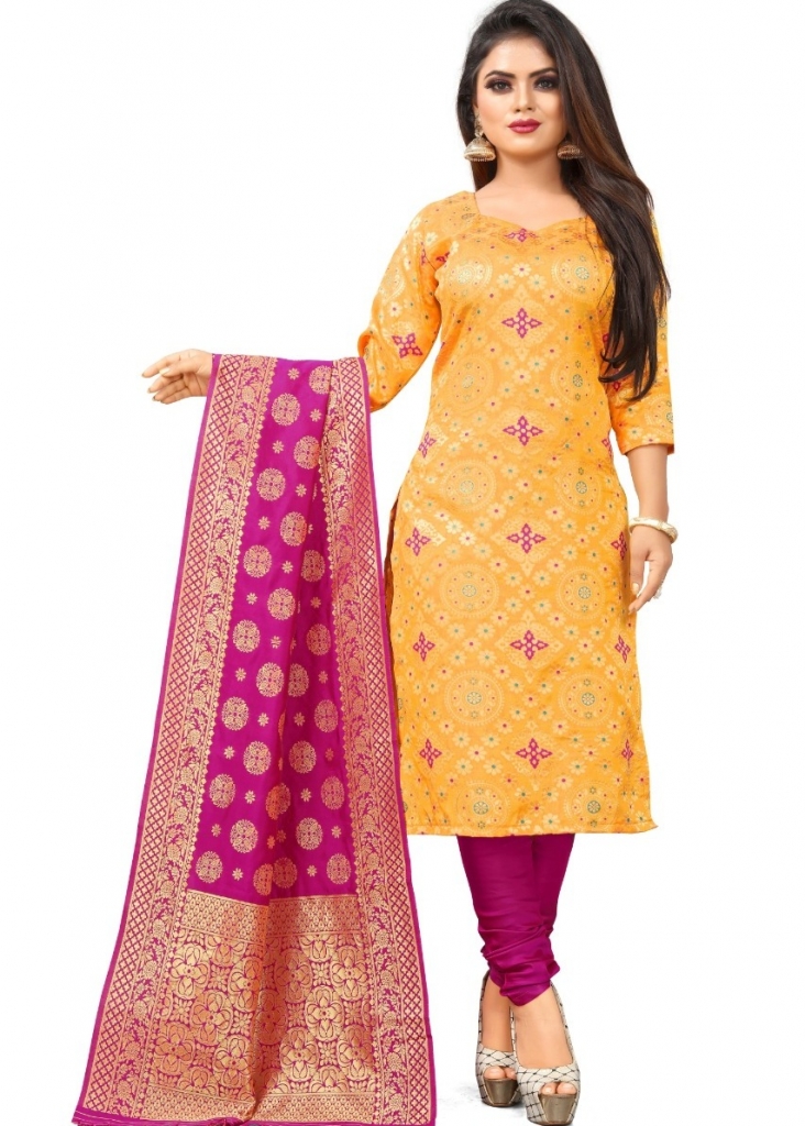Beautiful Banarasi Silk Anarkali Gown. | Velvet dress designs, New designer  dresses, Silk anarkali suits