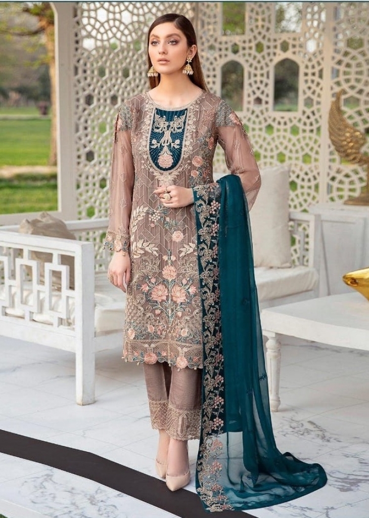 Online Heavy Embroidered Pakistani Suits 08 Pakistani Suits Onl