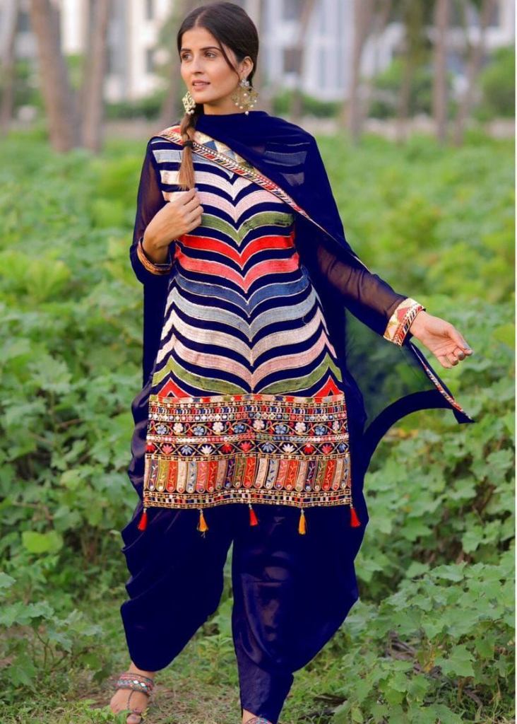 We are offering a collection of Patiala Salwar Kameez. They are available  in original cotton. To spice up the look,… | Patiala salwar, Patiala salwar  suits, Clothes