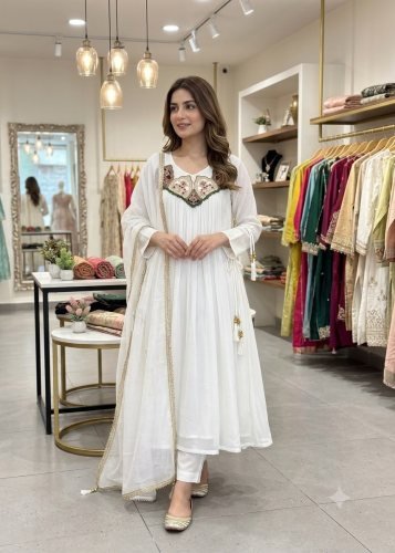 BeautIful And Hand Work  Outfit Mul Chanderi Anakali  Gown White  Color  LFH LG DN 2145
