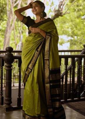 Designer Soft Lichi Silk Jecquard Work With Beautiful Rich Pallu Jacquard Saree Parrot Color KP DN 5004