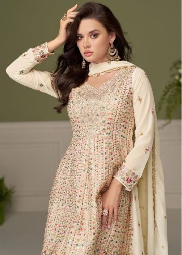 Glamour DN No 7667 To 7669 Real Georgette Embroidery And Hand Worked Designer Suit Collection