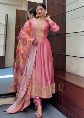 Priya Banana Silk  Anarkali Flared Kurti Pant Dupatta Set Light Pink Color 