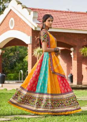 Ras Rachiya Vol 1 Cotton With Mirror Work Navratri Lehenga Choli Yellow Color DN 1001