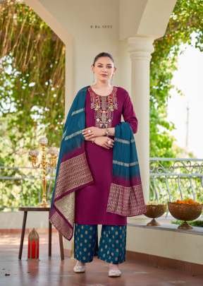 Season Embroidered Kurtis Palazzo With Jacquard Dupatta 3 Piece Set Magenta Color